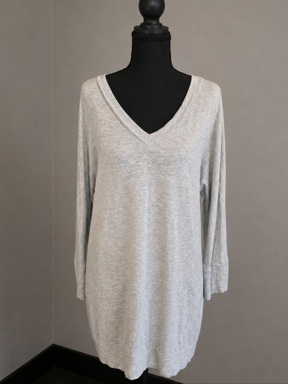 Market & Spruce Heather Gray Pullover Top